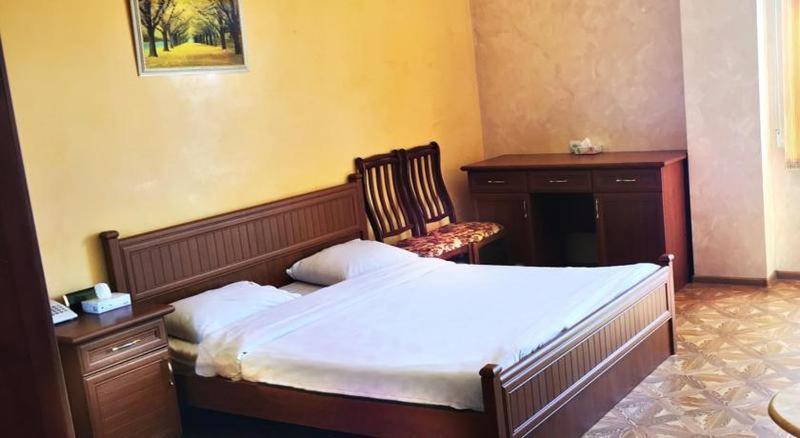 Primer Hotel Erevan Cameră foto